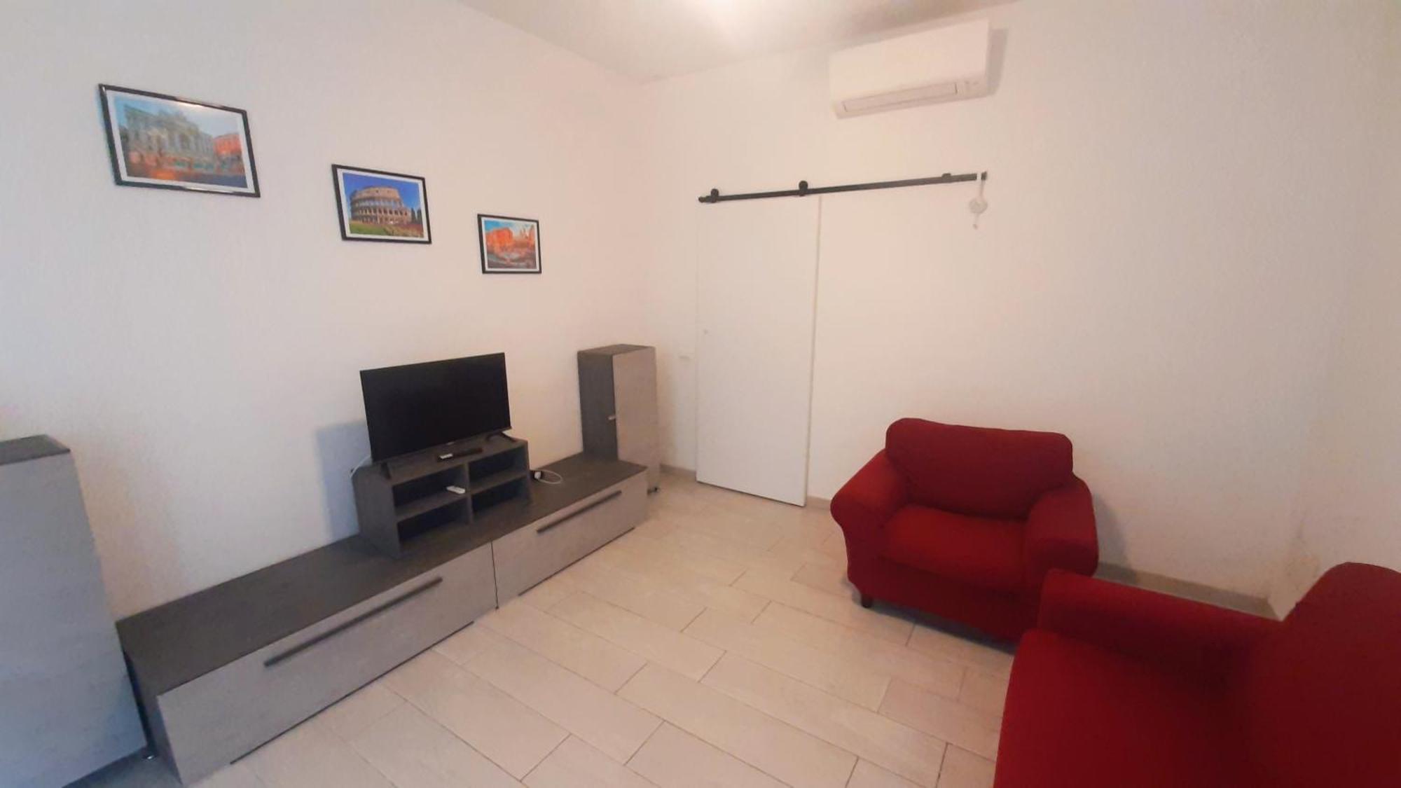 Appartement Comfy&Cozy Flat In Fiumicino Center Extérieur photo